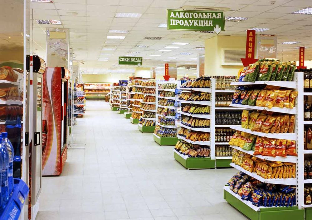 Прямой торговый торцевой стеллаж средний
